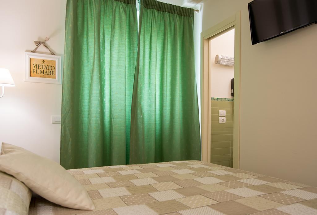 Il Giglio Verde Porto SantʼElpidio Habitación foto